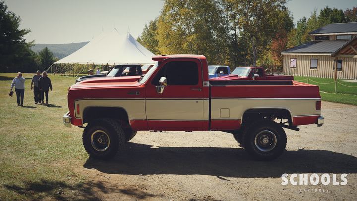 Red/white two-tone lifted
